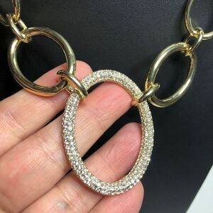 1671 HSN  RFM Crystal link pendant oval Gold Tone Feather Necklace 18" long